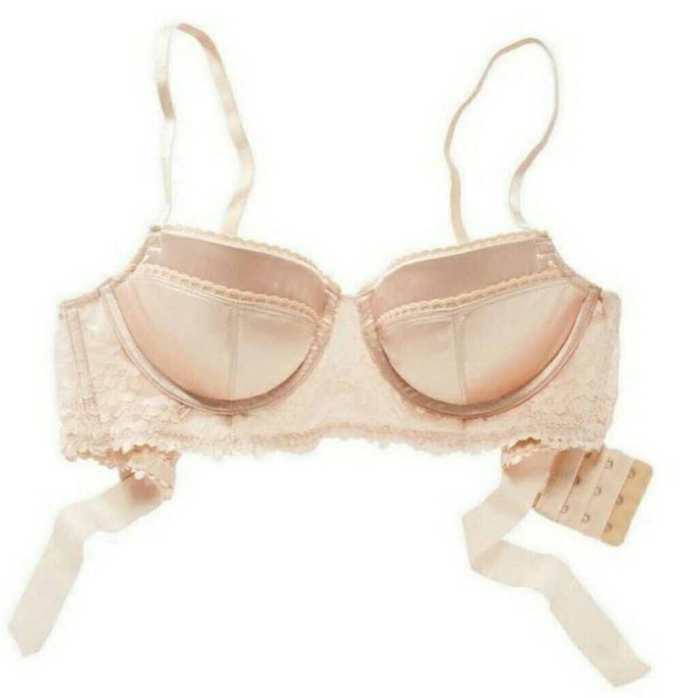 NWOT Gorgeous Peach Aerie pushup bra